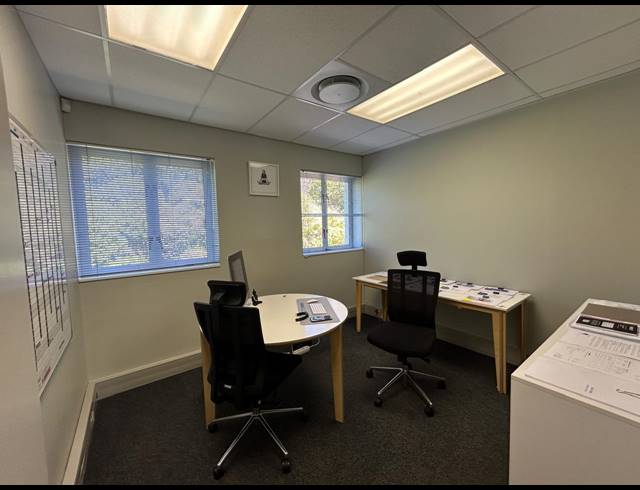 159M² OFFICE TO LET IN STEENBERG